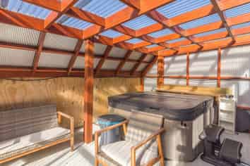 24 Sandown Avenue, Himatangi Beach