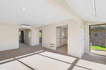 U22/72 Rimu Road, Raumati Beach