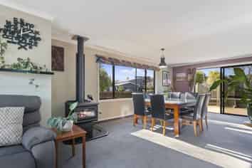 2 Elmslie Place, Owhata