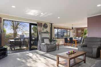 2 Elmslie Place, Owhata