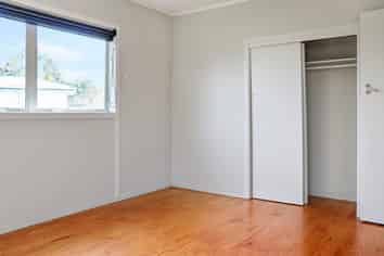 10 President Avenue, Papakura