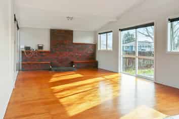 10 President Avenue, Papakura