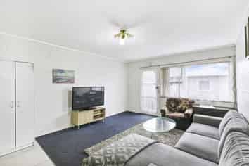 26/124 Kolmar Road, Papatoetoe