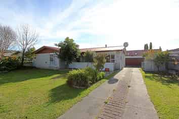 4 Gilmour Place, Taradale