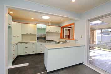 4 Gilmour Place, Taradale