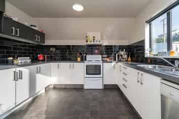 147 Forth Street, North Dunedin