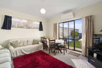 64 Kauri Street, Miramar