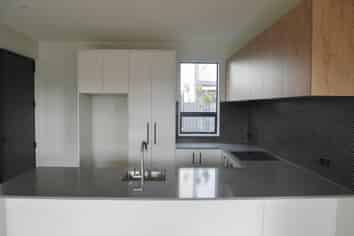 132  Warden Street, Shirley