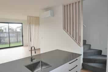 132  Warden Street, Shirley