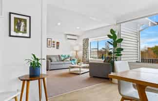 22 Hackthorne Road, Cashmere