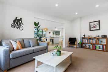 22 Hackthorne Road, Cashmere