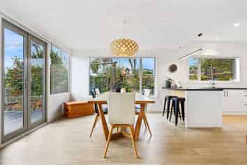 22 Hackthorne Road, Cashmere