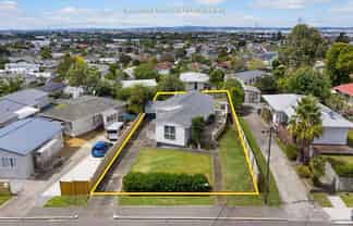 Auckland - Address withheld