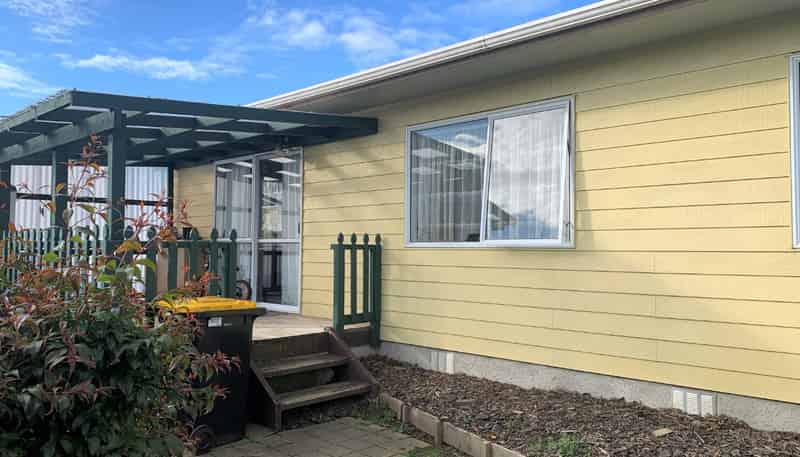 2/16 Parkers Road, Tahunanui