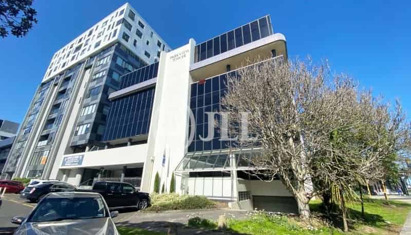 Part Level/21 Putney Way, Manukau