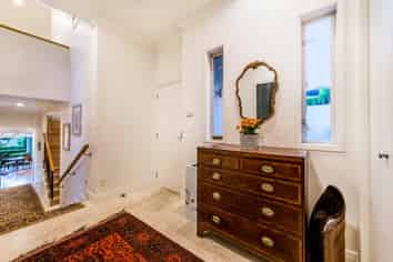 31 John Stokes Terrace, Remuera