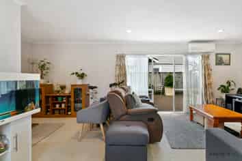 3/6 Duke Street, Mount Roskill