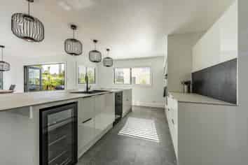 353 Gulf Harbour Drive, Gulf Harbour