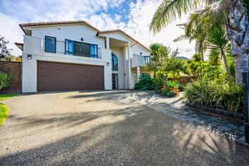 353 Gulf Harbour Drive, Gulf Harbour