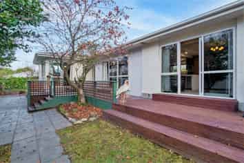 123 Hargood Street, Woolston