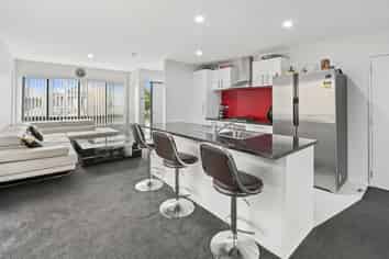 27 Kotuku Crescent, Takanini