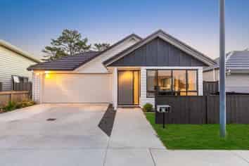 27 Kotuku Crescent, Takanini