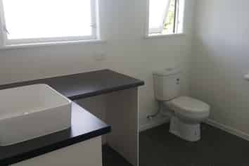 4/62 Strong Street, Saint Johns