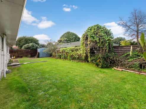 2/6 Elizabeth Street, Papakura