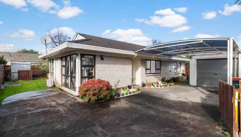 2/6 Elizabeth Street, Papakura