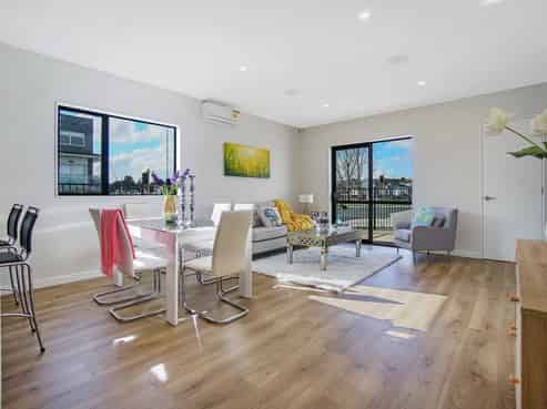 2 Laquinta Place, Flat Bush