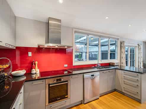 15 Strickland Street, Sydenham