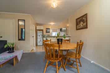 1/553 Weymouth Road, Weymouth