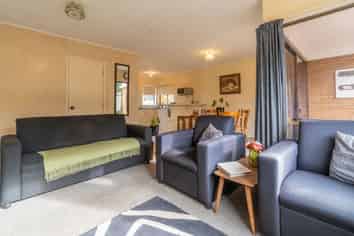 1/553 Weymouth Road, Weymouth