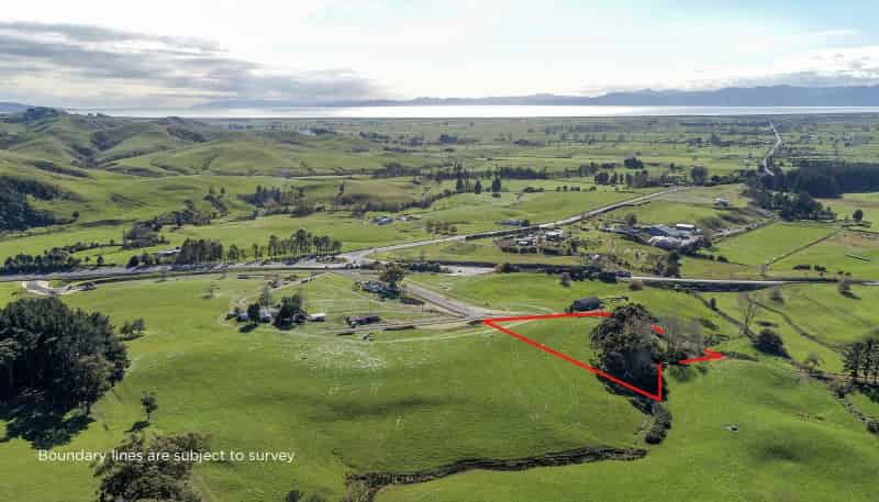 3400A State Highway 2, Waitakaruru
