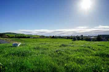 3400A State Highway 2, Waitakaruru
