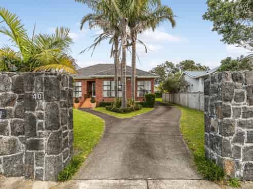 401 Lake Road, Takapuna