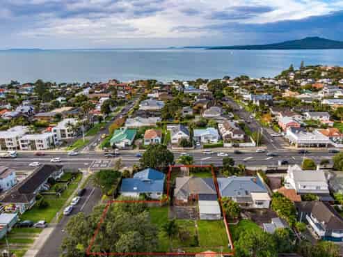 401 Lake Road, Takapuna