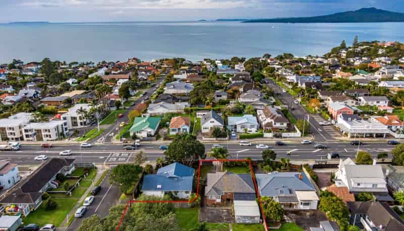401 Lake Road, Takapuna