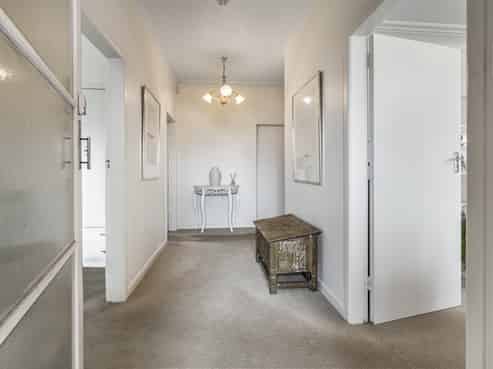 401 Lake Road, Takapuna