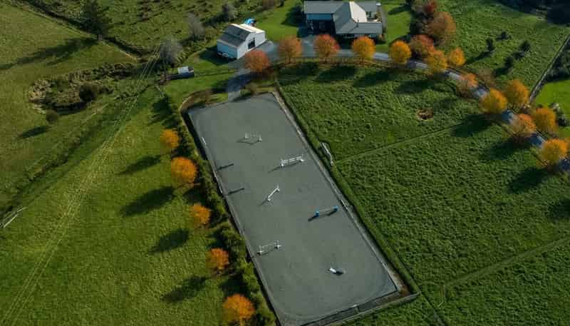 233 Westdale Road, Redwood Valley