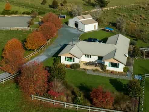 233 Westdale Road, Redwood Valley