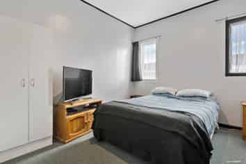 14 Airdrie Road, Ranui