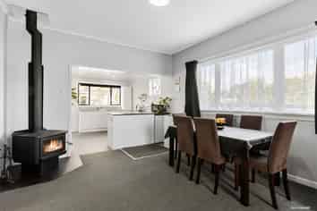 14 Airdrie Road, Ranui