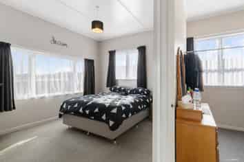 14 Airdrie Road, Ranui