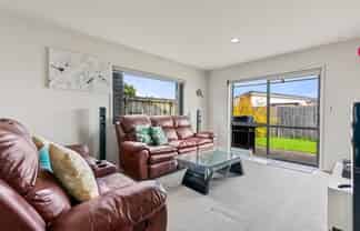 10/18 Alicante Avenue, 