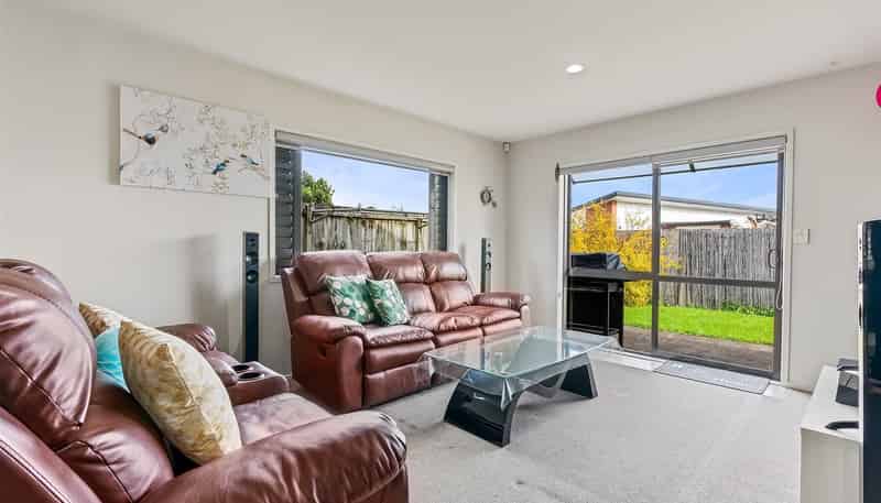 10/18 Alicante Avenue, 