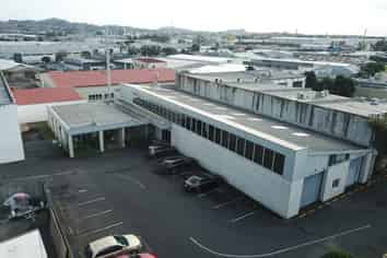 691sqm industrial premises - Mt Wellington