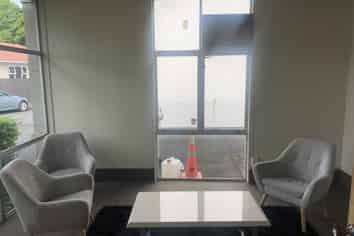 691sqm industrial premises - Mt Wellington