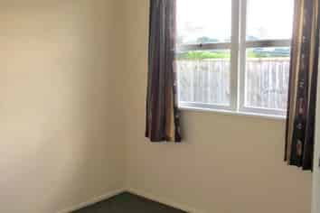 2/12 Jane Cowie Avenue, Otahuhu