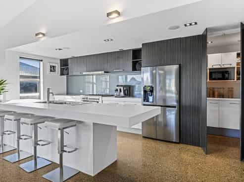 19 Henley Close, Rolleston